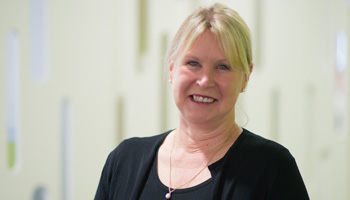 Dr Christine Cunningham